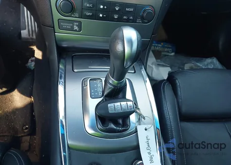 2012 Infiniti G37 Journey z USA, uszkodzony, nr VIN JN1CV6EK4CM420419